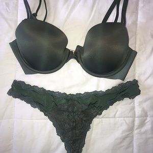 Victoria’s Secret Matching Bra and Underwear Set